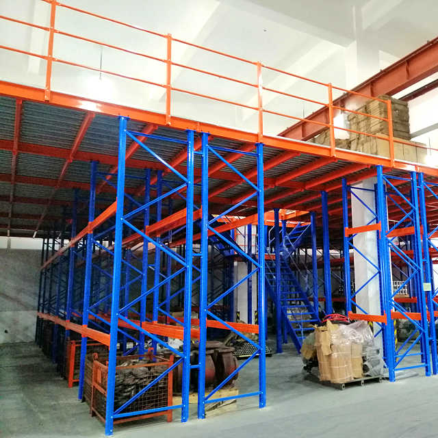 Entresuelo soportado estante industrial modificado para requisitos particulares del metal de la alta capacidad de carga